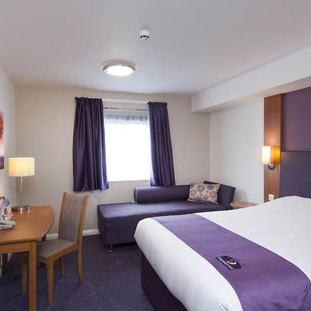 Premier Inn Birmingham City - Aston Eksteriør bilde