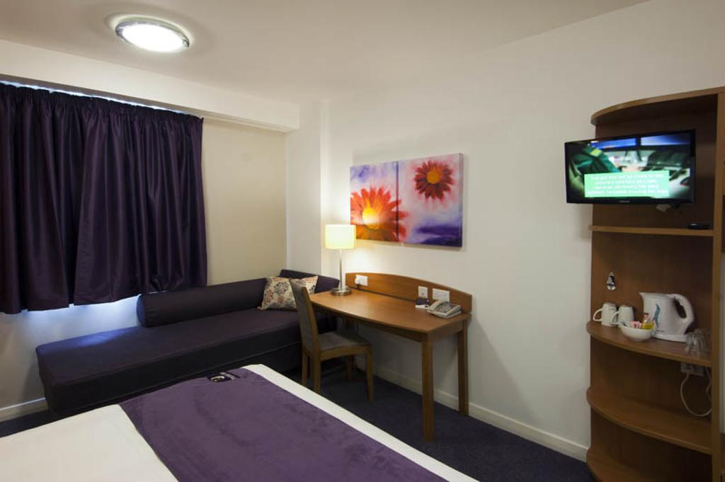 Premier Inn Birmingham City - Aston Rom bilde