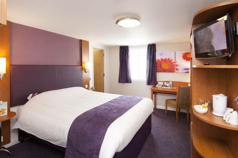 Premier Inn Birmingham City - Aston Eksteriør bilde
