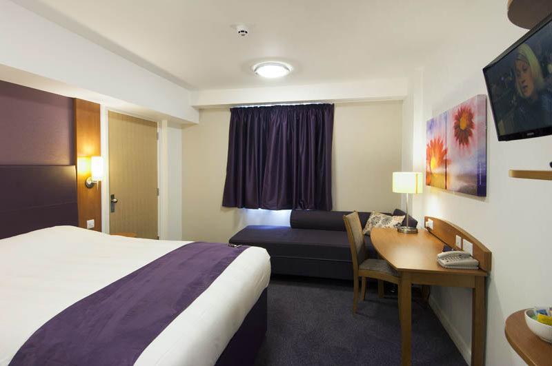 Premier Inn Birmingham City - Aston Eksteriør bilde